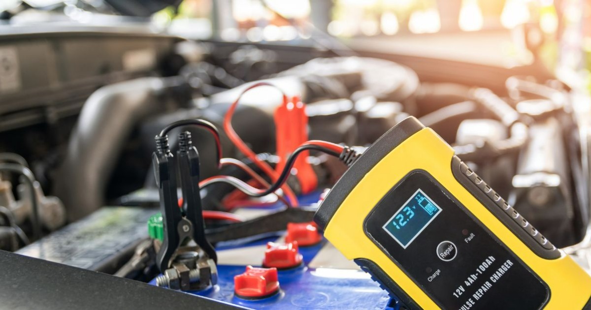 How To Jump Start A Diesel Truck With 3 Batteries? Step-By-Step Guides