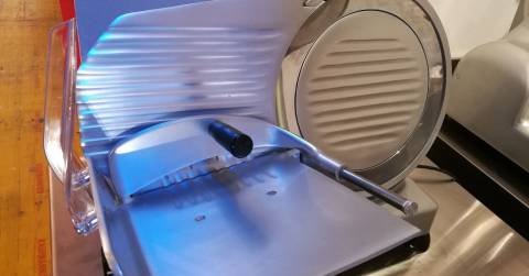 The Best Budget Meat Slicer For 2025