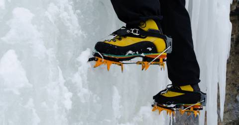 The Best Crampons For Mountaineering For You In 2025 & Buying Tips