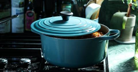 Top Best Dutch Ovens: In-depth Buying Guides Included