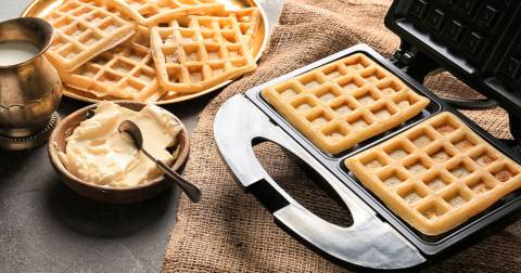 The Best Easy To Clean Waffle Maker: Greatest Buying Guide In 2024
