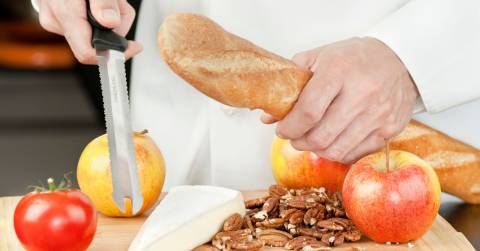 The Best Electric Bread Knife For 2024