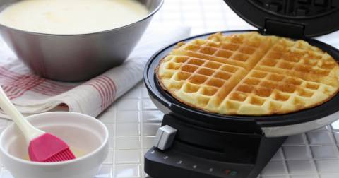 The Best Flip Waffle Maker Of 2024: Top Picks & Guidance
