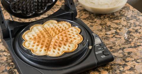 The Best Heart Shaped Waffle Maker In 2024: Recommendations & Advice