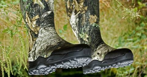 The Best Insulated Waterproof Hunting Boots For You In 2025 & Buying Tips