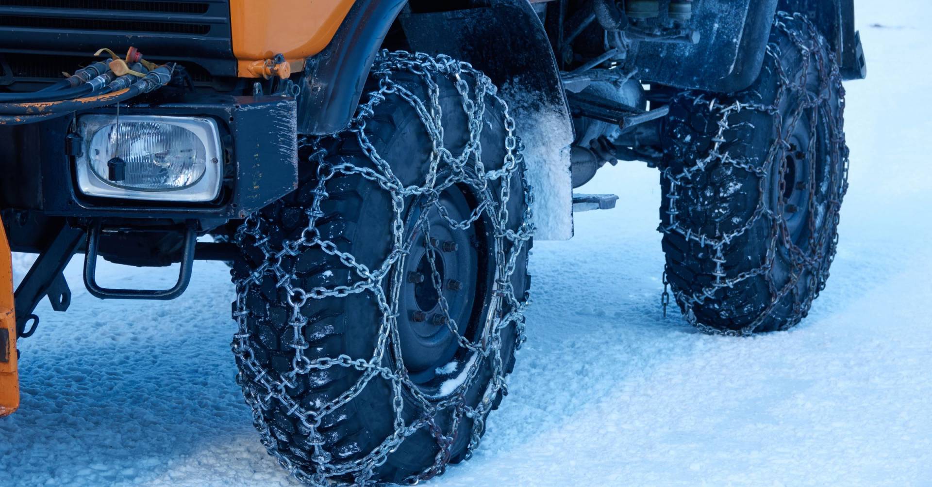 The Best Snow Chains For 4wd Reviews, Buying Guide, & More