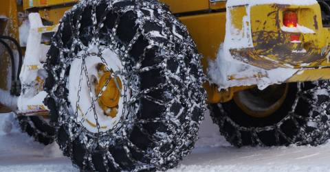 The Best Snow Chains For 4x4 Trucks Of 2024 - Buying Guides & FAQs