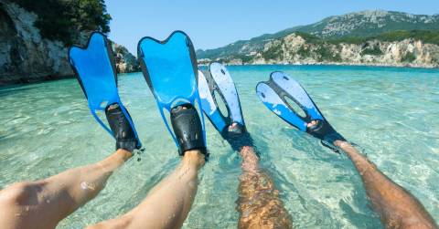 The Best Travel Snorkel Fins: Top Picks For 2024