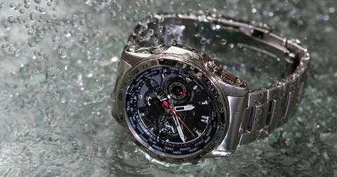 The Best Watch For Scuba Diving: Buying Guide 2025