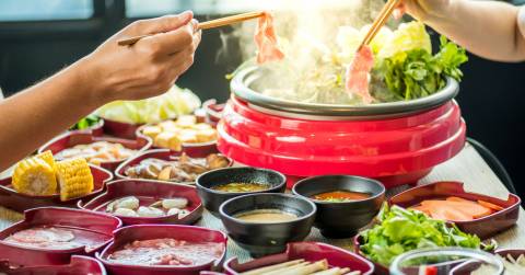 The Electric Hot Pot Cooker: Buying Guide Of 2024