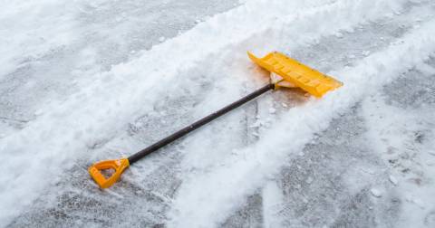 The Good Snow Shovel: Buying Guide 2025