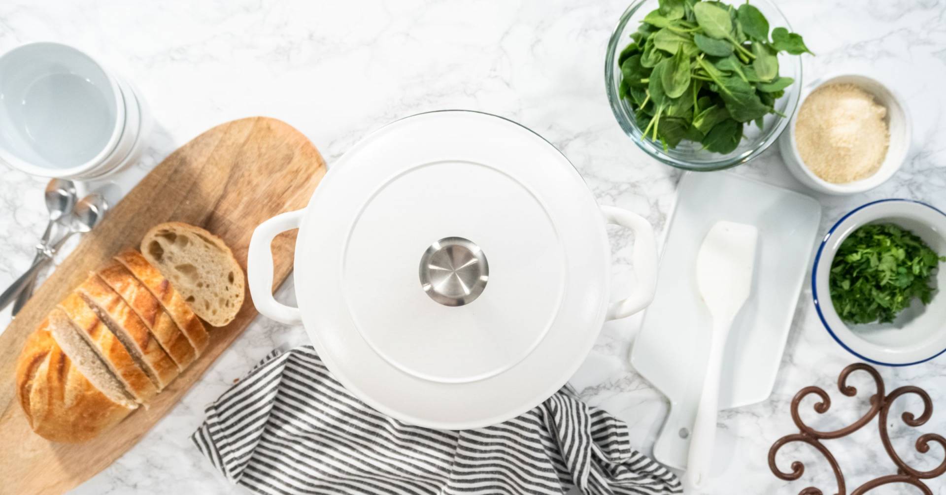 The Smallest Le Creuset Dutch Oven In 2024 Purchasing Guidance